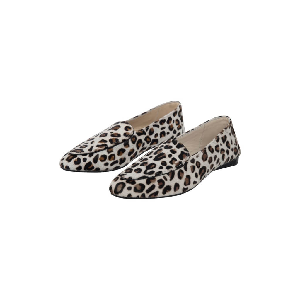 Diana in Animal Print with Black Trim
