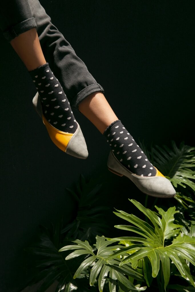 Audrey in Nimbus Grey and Buttercup Yellow