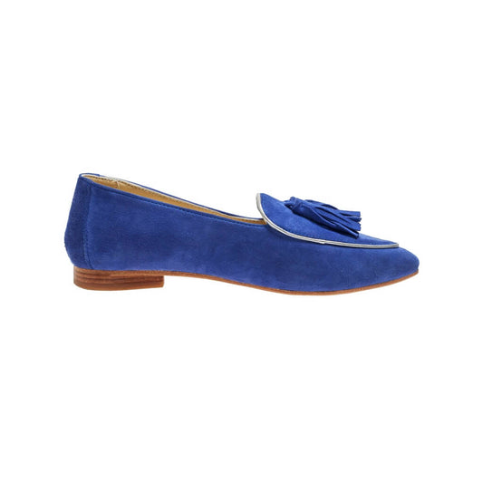 Diana in Periwinkle