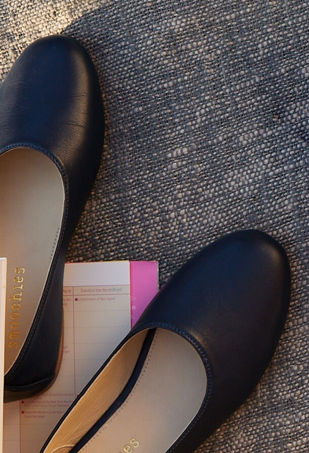 Liz in Total Eclipse Navy