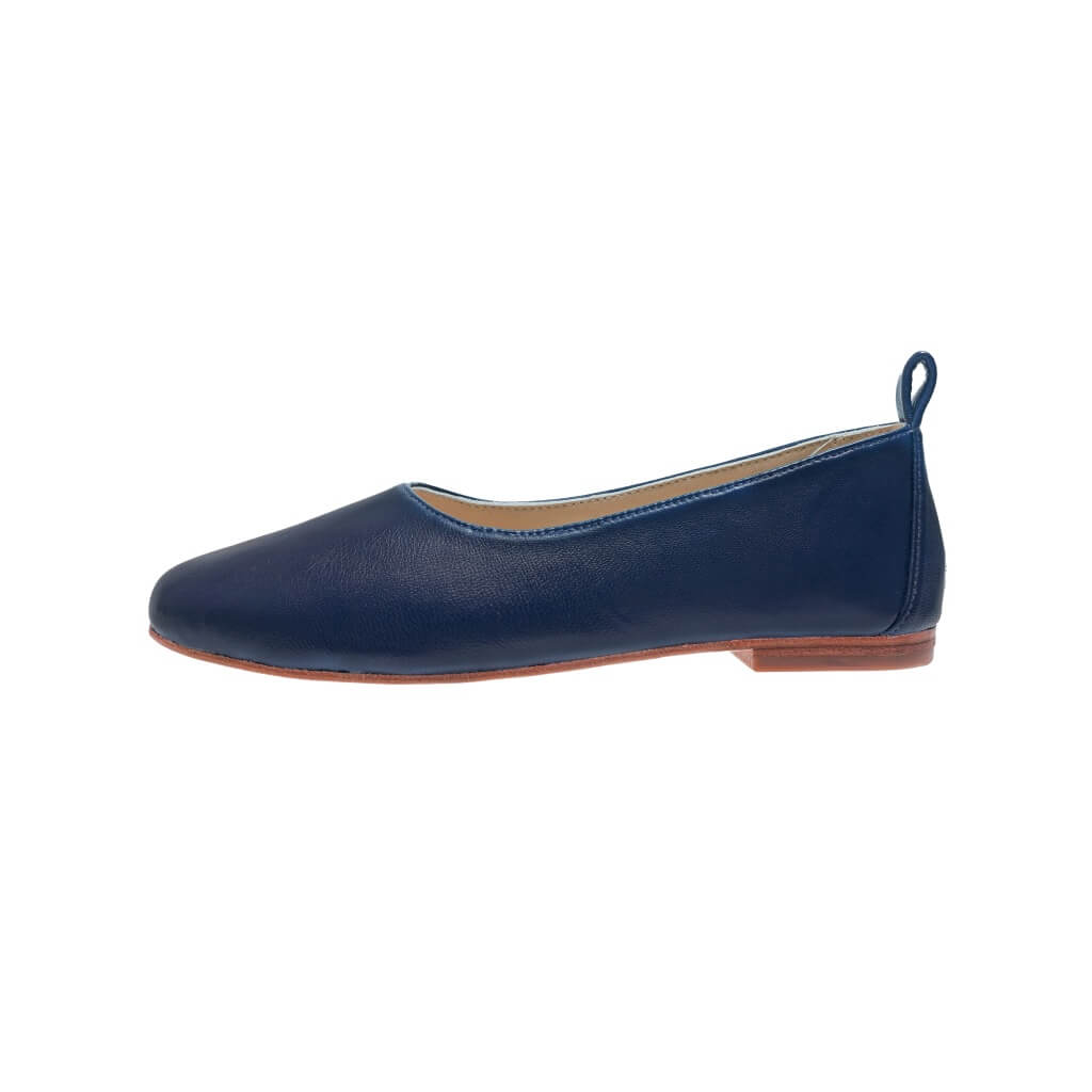 Liz in Total Eclipse Navy