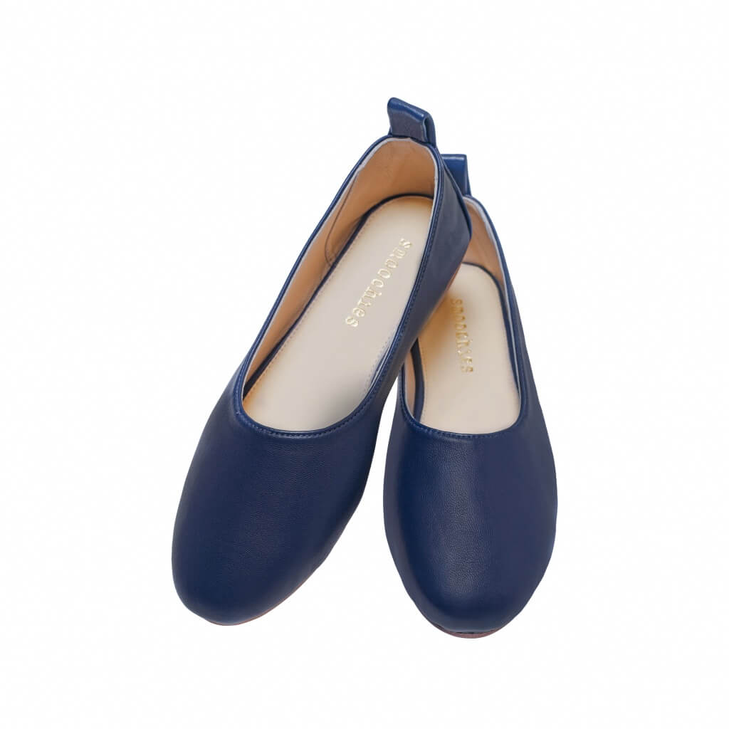 Liz in Total Eclipse Navy