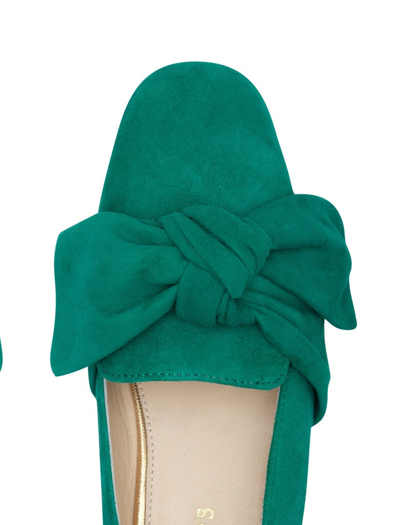 Marilyn in Peacock Green