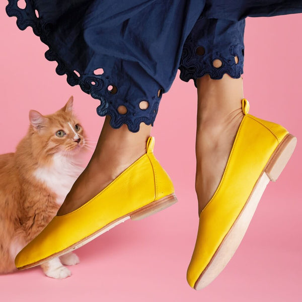 Liz in Buttercup Yellow