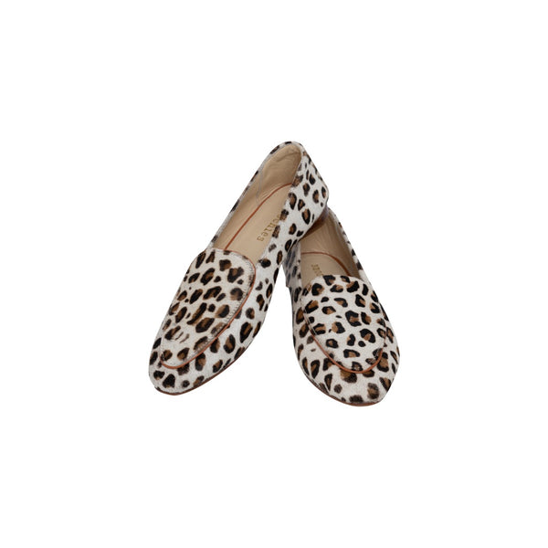 Diana in Animal Print with Caramel Trim